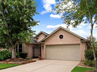 23 S Manorcliff Pl, Spring, TX 77382