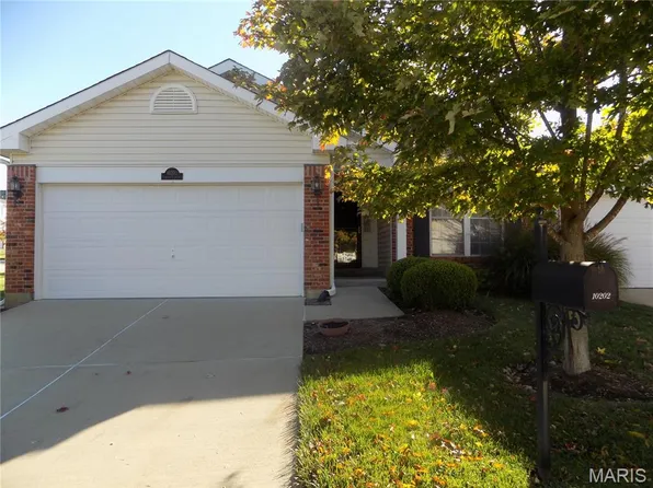 10202 Carlton Place Ct, Saint Louis, MO 63123