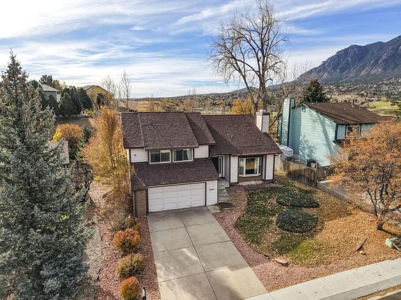 3rd image of 3455 Oak Creek Dr E