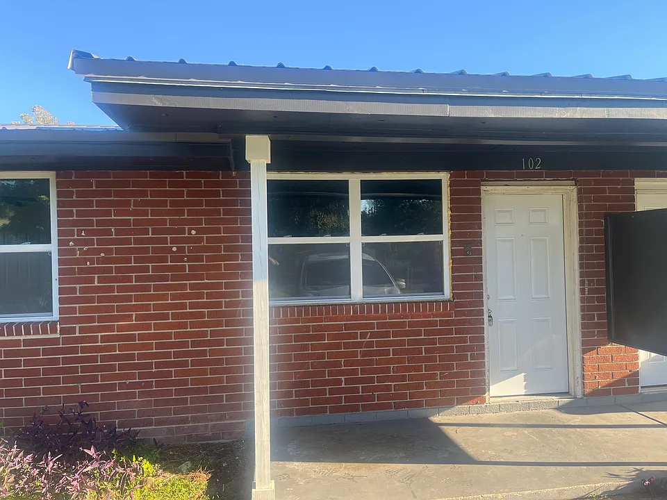328 SW McFarlane Ave #833-102