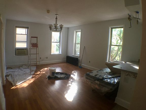 4th image of 41-01 48th St #3RR