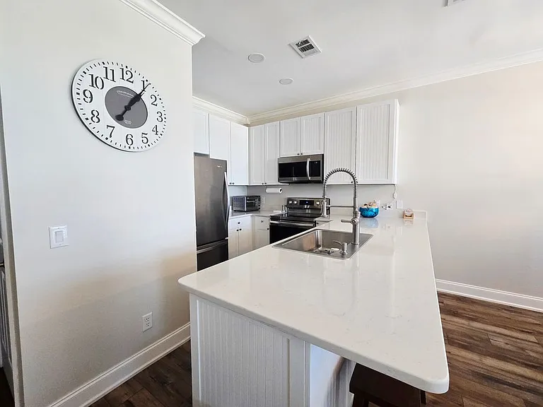 1120 15th St #4-B — Photo 9
