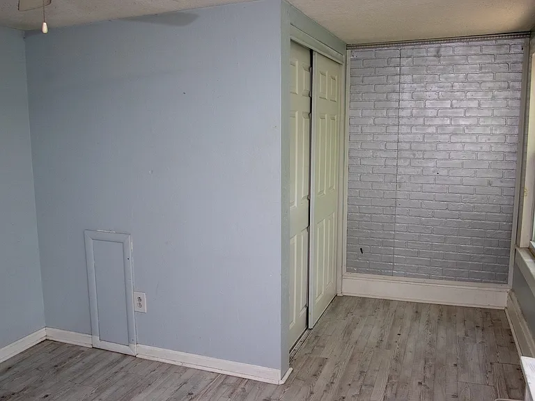 1821 Edwards Way — Photo 10