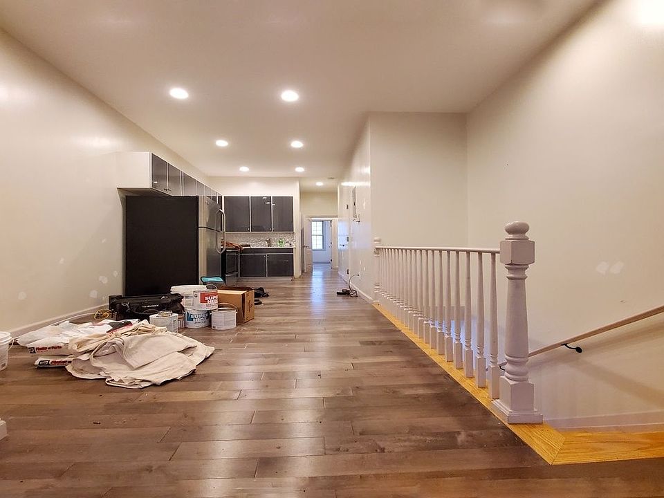 1st image of 541 Marcy Ave Ste 1
