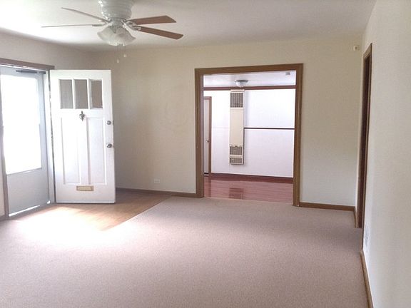 3rd image of 736 Colville Pl