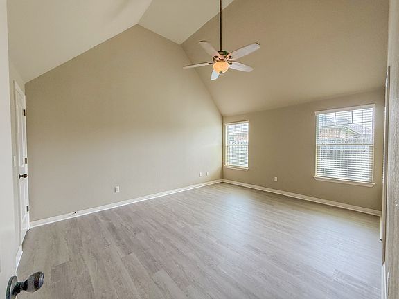 5th image of 4303 SW Slate Ln