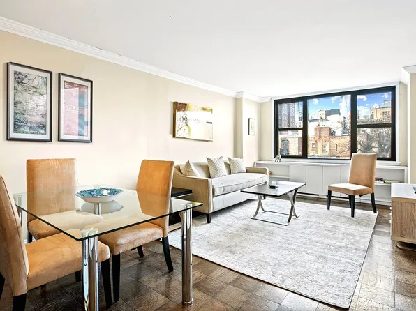 130 E 18th St APT 8B, Manhattan, NY 10003