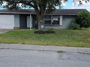 7051 Fireside Dr, Port Richey, FL 34668