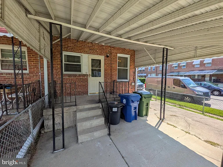 3018 Larue Sq E — Photo 23