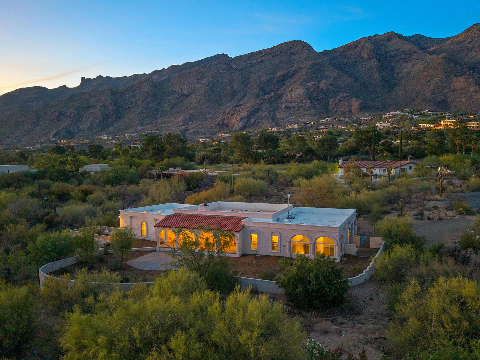 6355 N Camino De Santa Valera, Tucson, AZ 85718 | Zillow