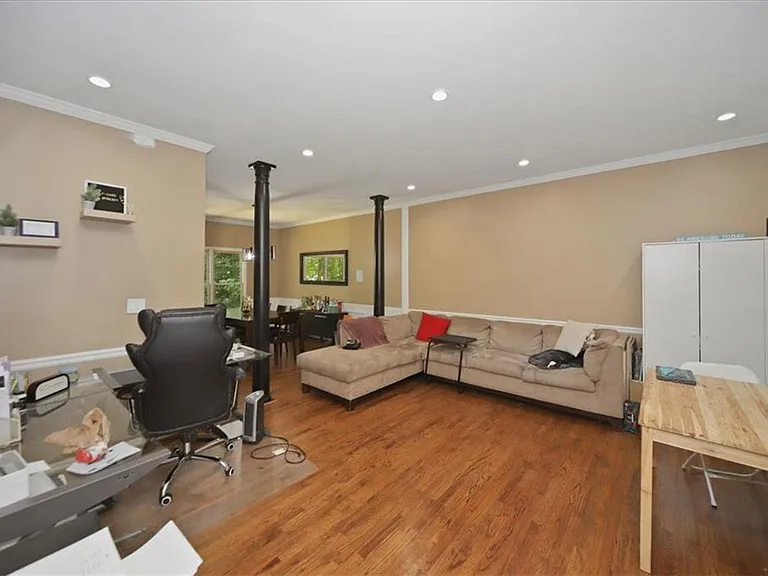 1264 Wyckfield Pl — Photo 16