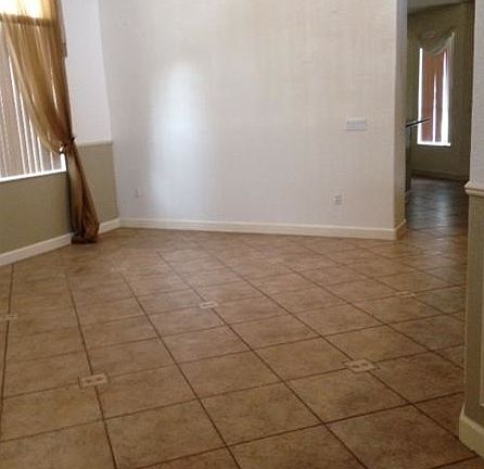 3rd image of 2232 Portofino Ave
