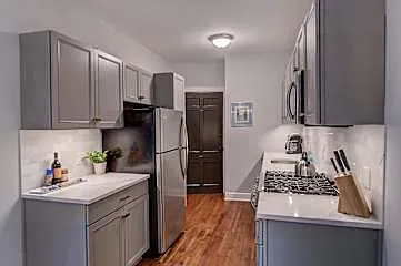 518 Lamar Ave — Photo 101