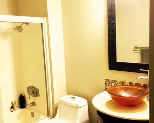 5th image of 1118 Valencia St APT 324