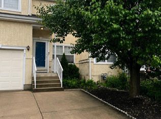 71 Versailles Blvd, Cherry Hill, NJ 08003