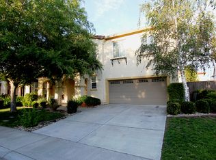 6832 Sao Tiago Way, Elk Grove, CA 95757