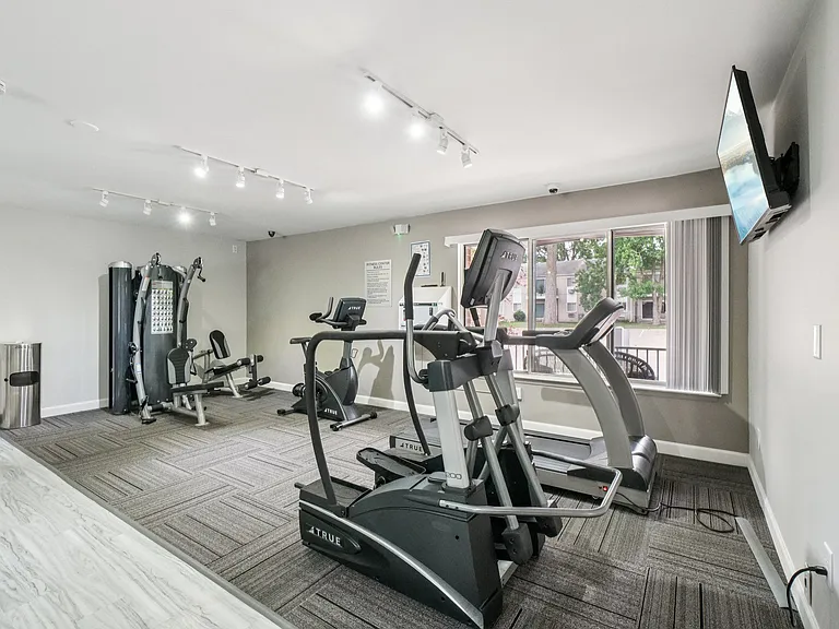 State-of-the-art 24/7 Fitness Center at Drawbridge Apartments in Harrison Township, MI.