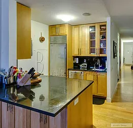 Rented by Bouklis Group