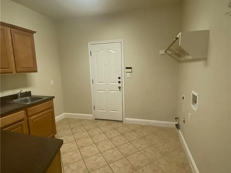 1813 Val Verde — Photo 23