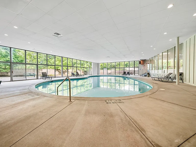 Grandview Pointe — Photo 8