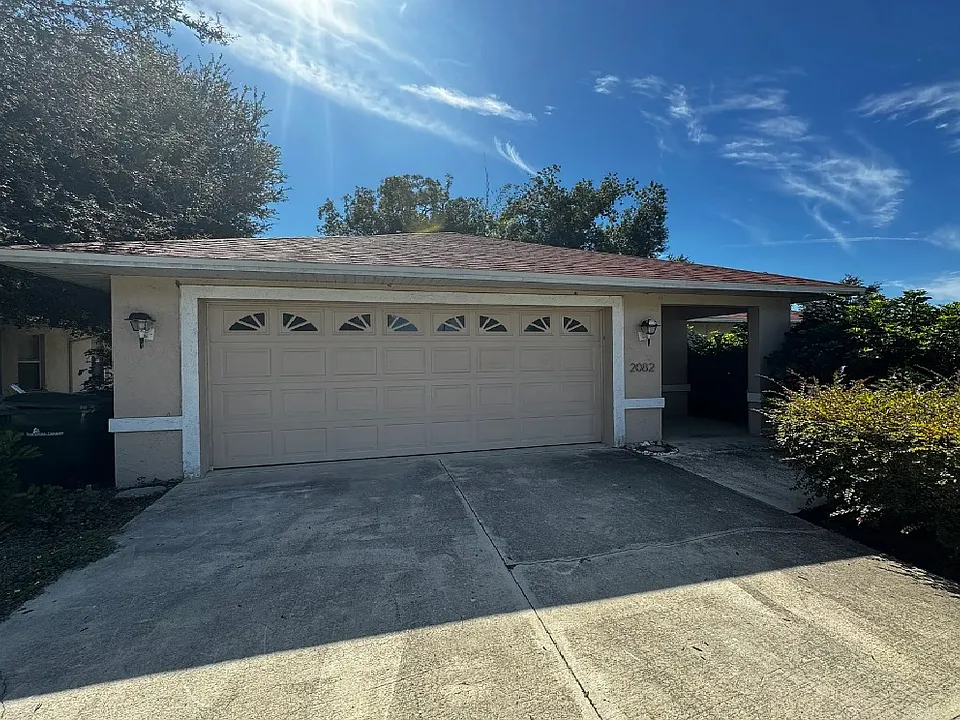 2082 Old Arbor Ct