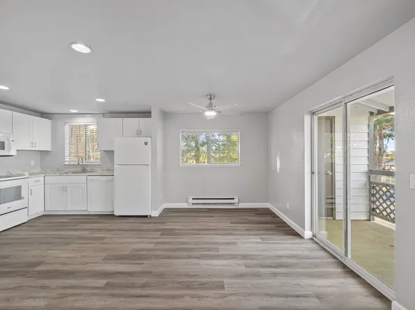 Woodhaven Apartments, 23110 30th Ave S APT 301, Seattle, WA 98198