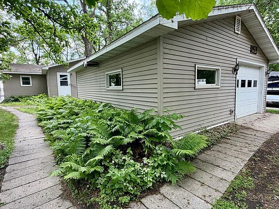 2nd image of 36678 Oak Point Dr