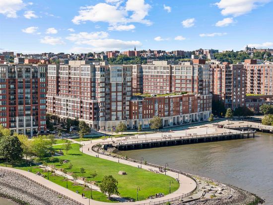 1125 Maxwell Ln APT 711, Hoboken, NJ 07030