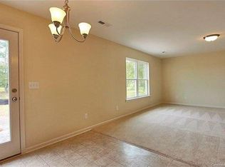 9107 Sharpes Cres, Charlotte, NC 28214