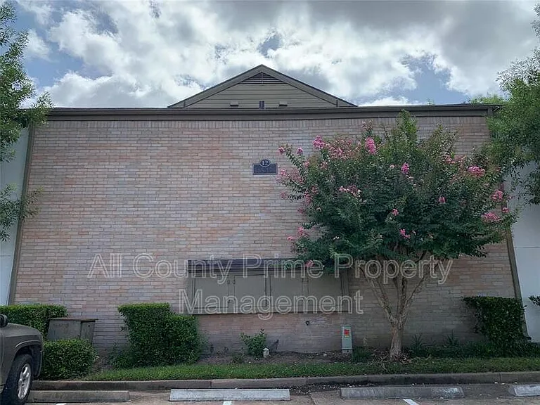 10049 Westpark Dr #168 — Photo 32