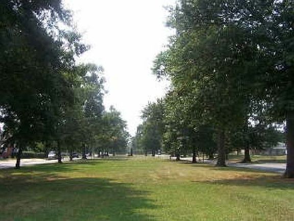 Bancroft Parkway