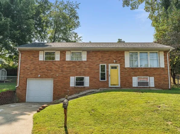 4632 Daphne Ct, Ashland, KY 41101