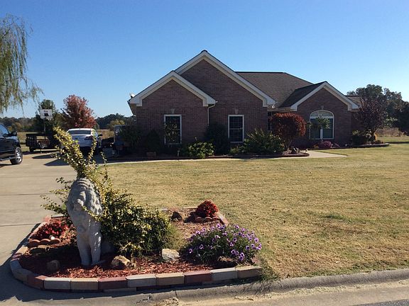 3rd image of 125 Clubhouse Dr
