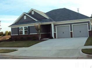 704 Tranquil Sound Dr, Cary, NC 27519
