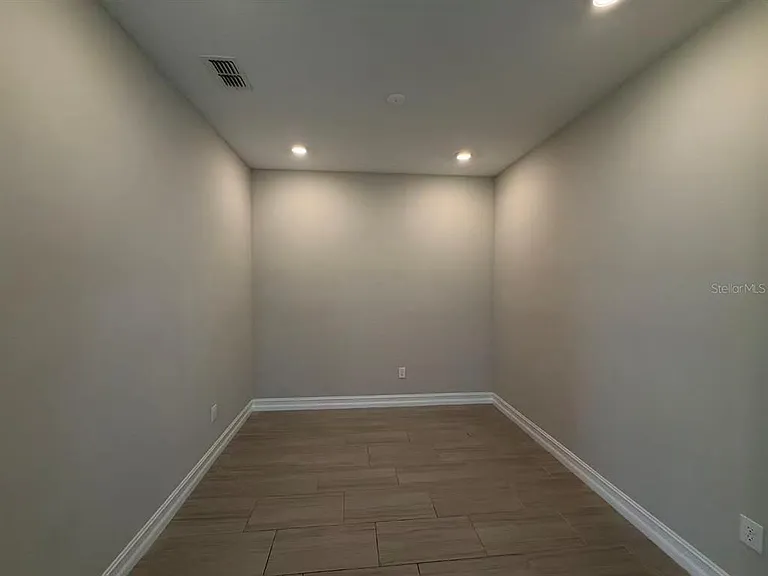 4565 Ancona Way — Photo 5