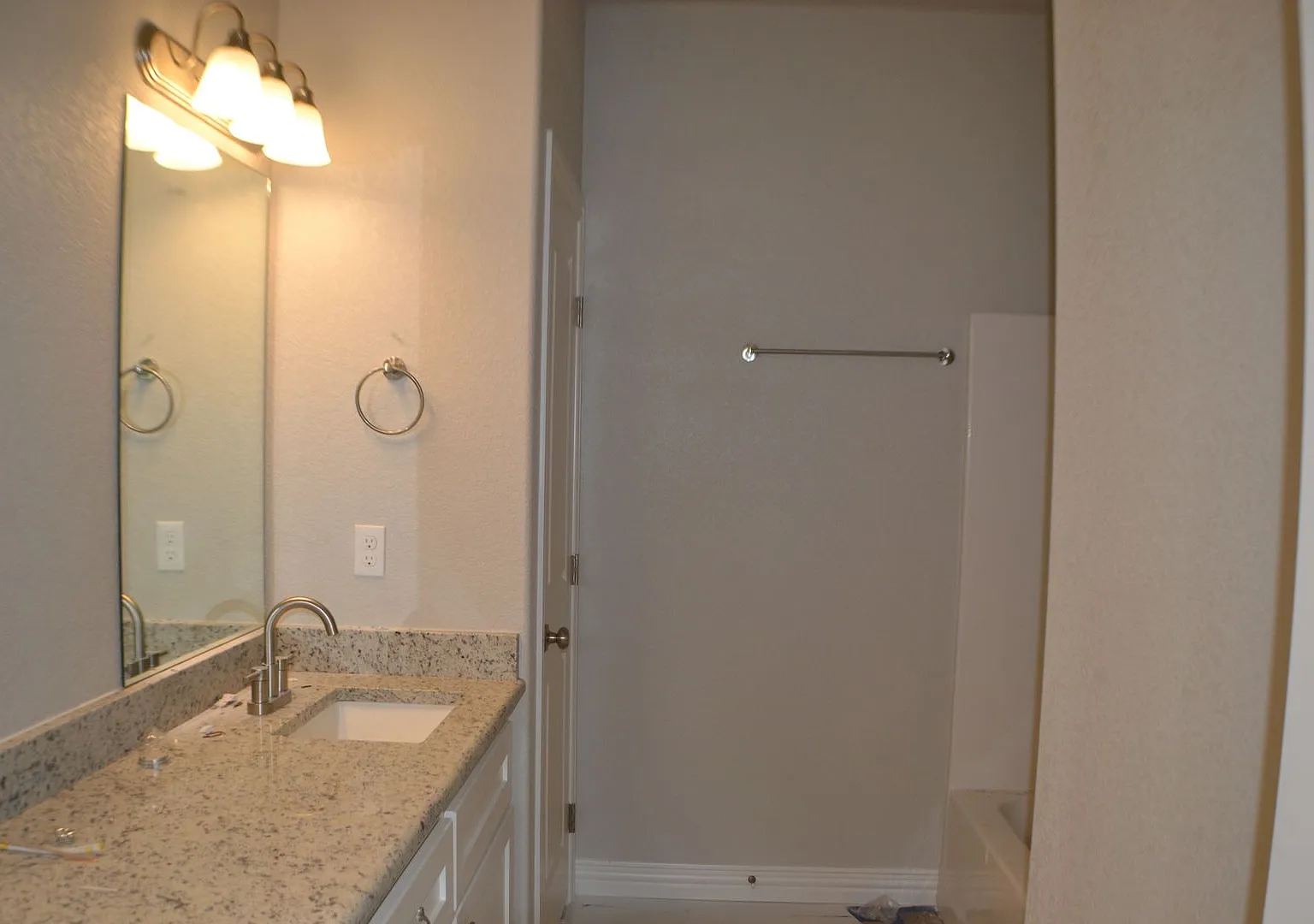 New Build Durant 3 Bed 2 Bath 1 Story Single Family House — Photo 3