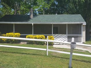 654 W Warren Dr, Forest Park, GA 30297