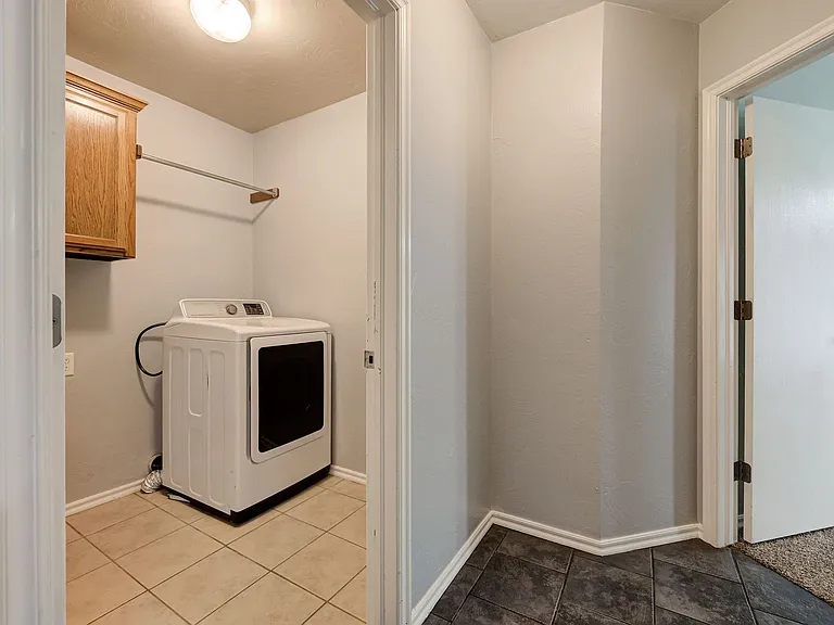 2032 Emerald Brook Ct — Photo 20