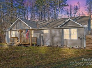 60 Oakwood Dr #39, Hendersonville, NC 28792