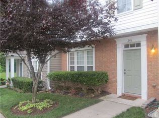 206 Hickory Meadow Cir, Morrisville, NC 27560