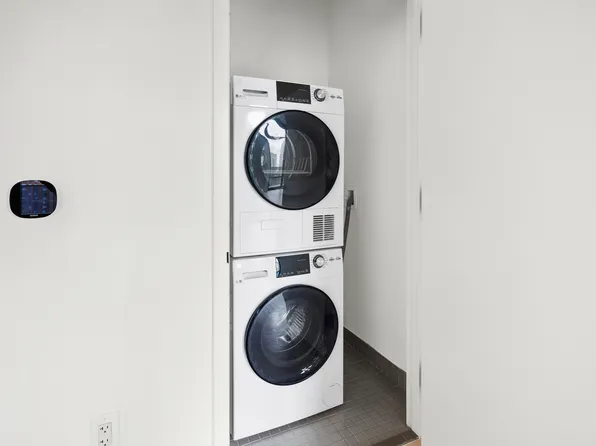 30 Park Lane North image 21 of 39