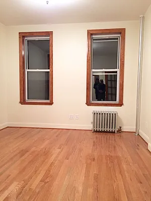 Rented by Warren T Real Estate Corp. | media 17