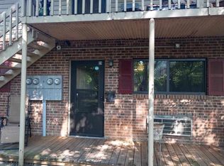 130 S Estes Dr #E-9, Chapel Hill, NC 27514