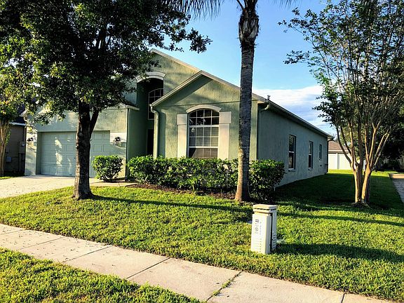 3rd image of 2133 Great Falls Way