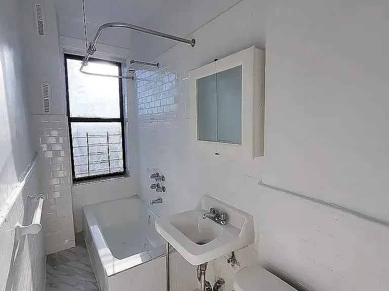 5115 13th Ave #4C — Photo 7