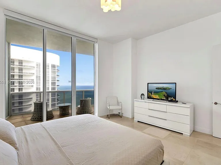 15811 SE Collins Ave #4002 — Photo 9