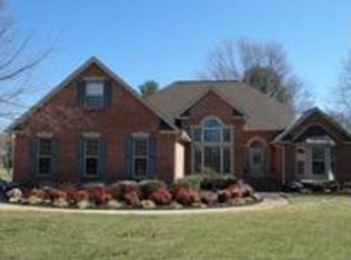 306 Hidden Cove Ct, Maryville, TN 37803