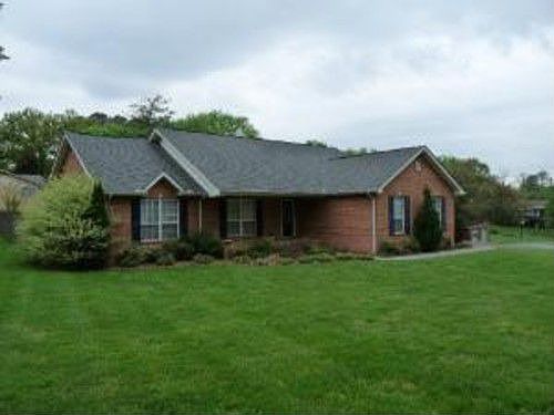 1st image of 400 Belle Meade Dr