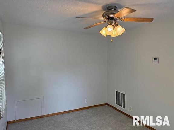 3rd image of 3424 N El Vista Ave