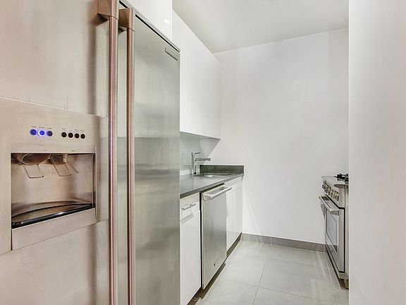 5th image of 99 John St #601A
